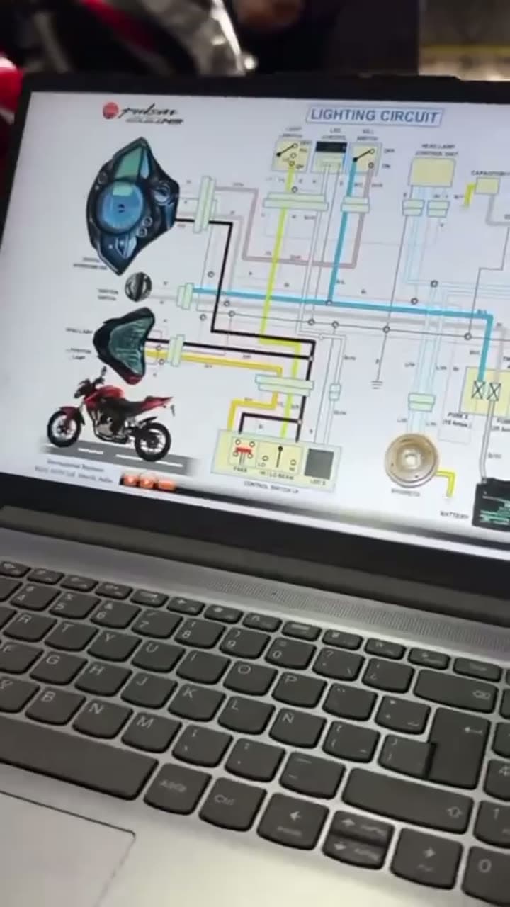 Diagnóstico electrónico de una moto con software en JYA JPM